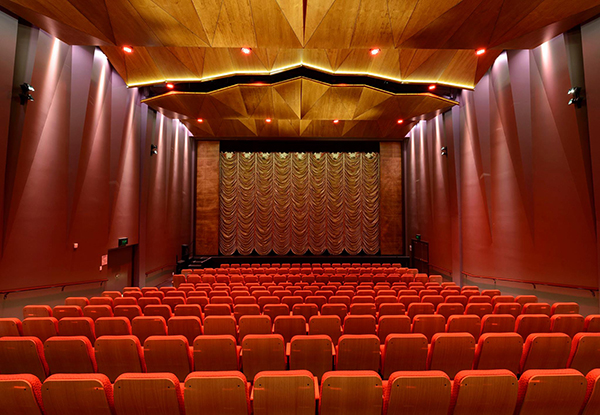 Gisborne War Memorial Theatre seating 600x415