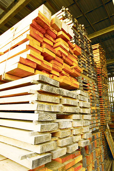 Larsens Stack of timber 400600