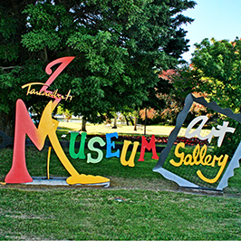 Museum Art Gallery Sq 266n
