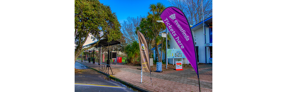 Bus arrival 1000x320