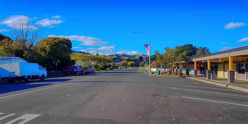 Gisborne Ballance St. from Village
