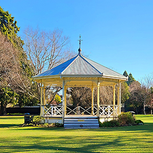 Rangiora Rotunda squ300